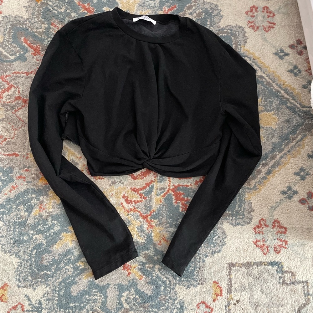 Project Social T Women’s Black Twisted Hem Long Sleeve Crop Top Size M